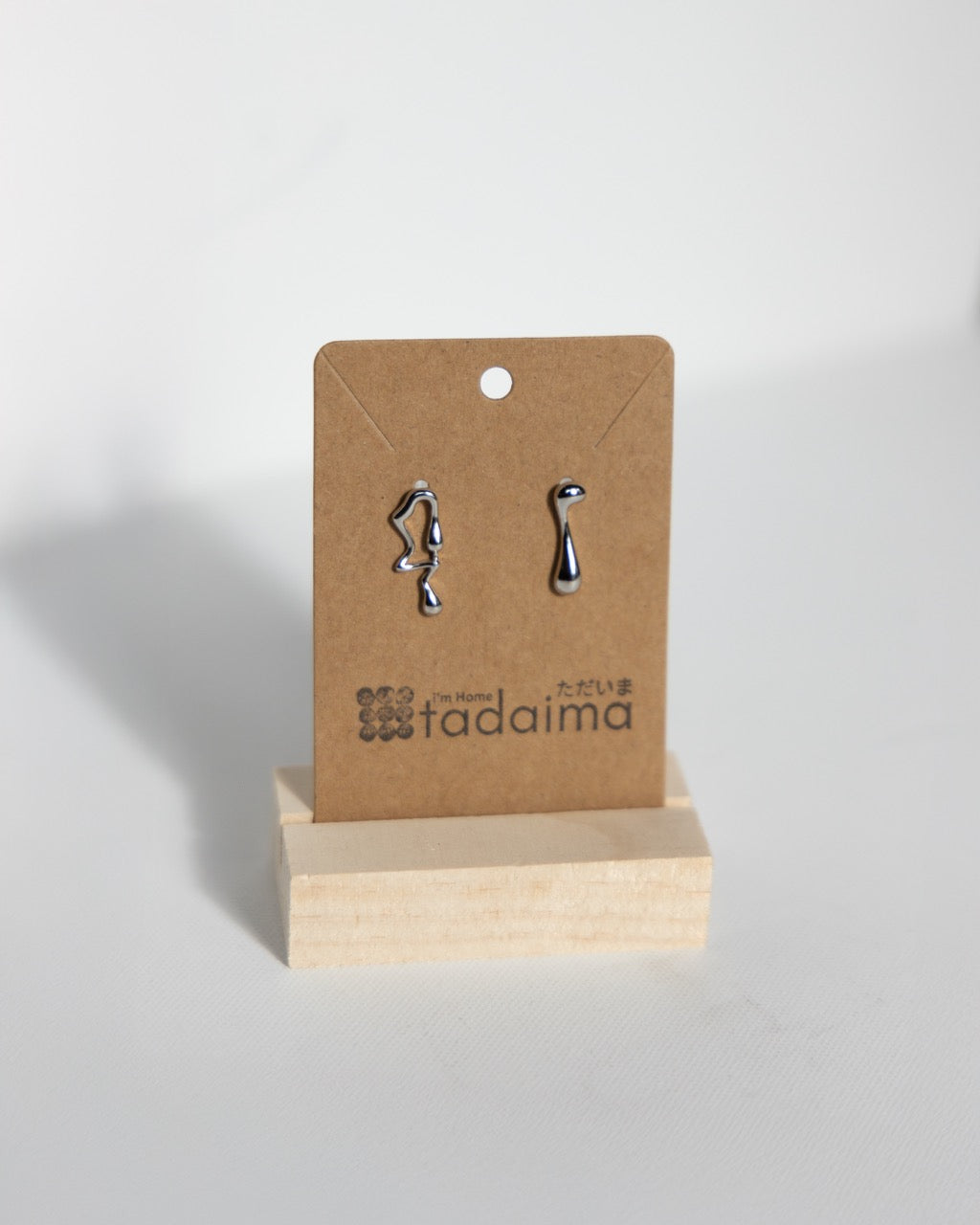 droppu earrings