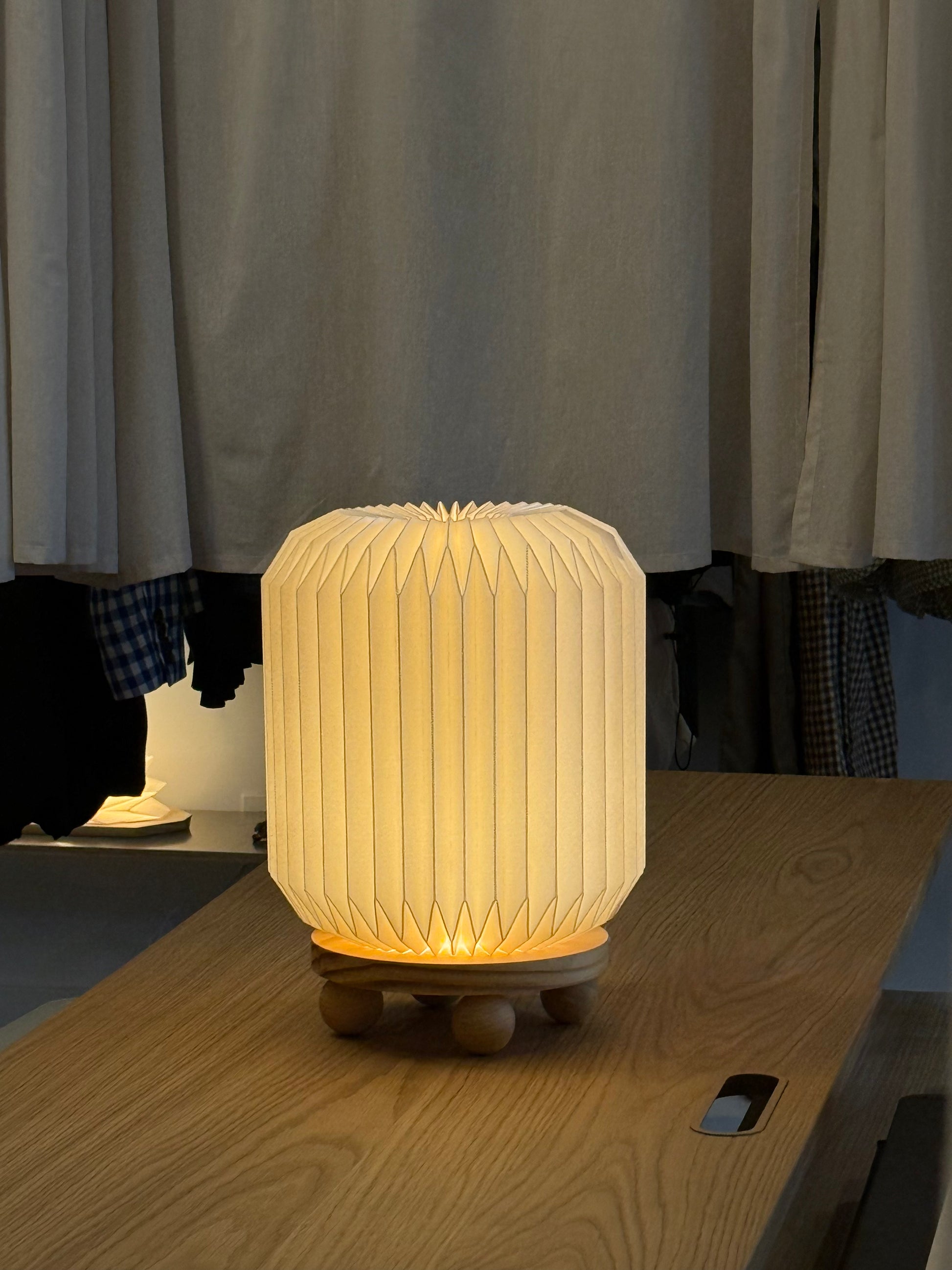 Table Lamp + Wooden Spheres Base
