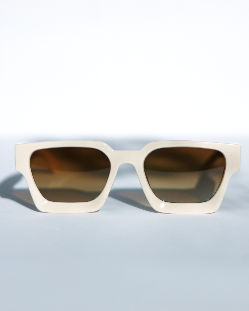 elli shades