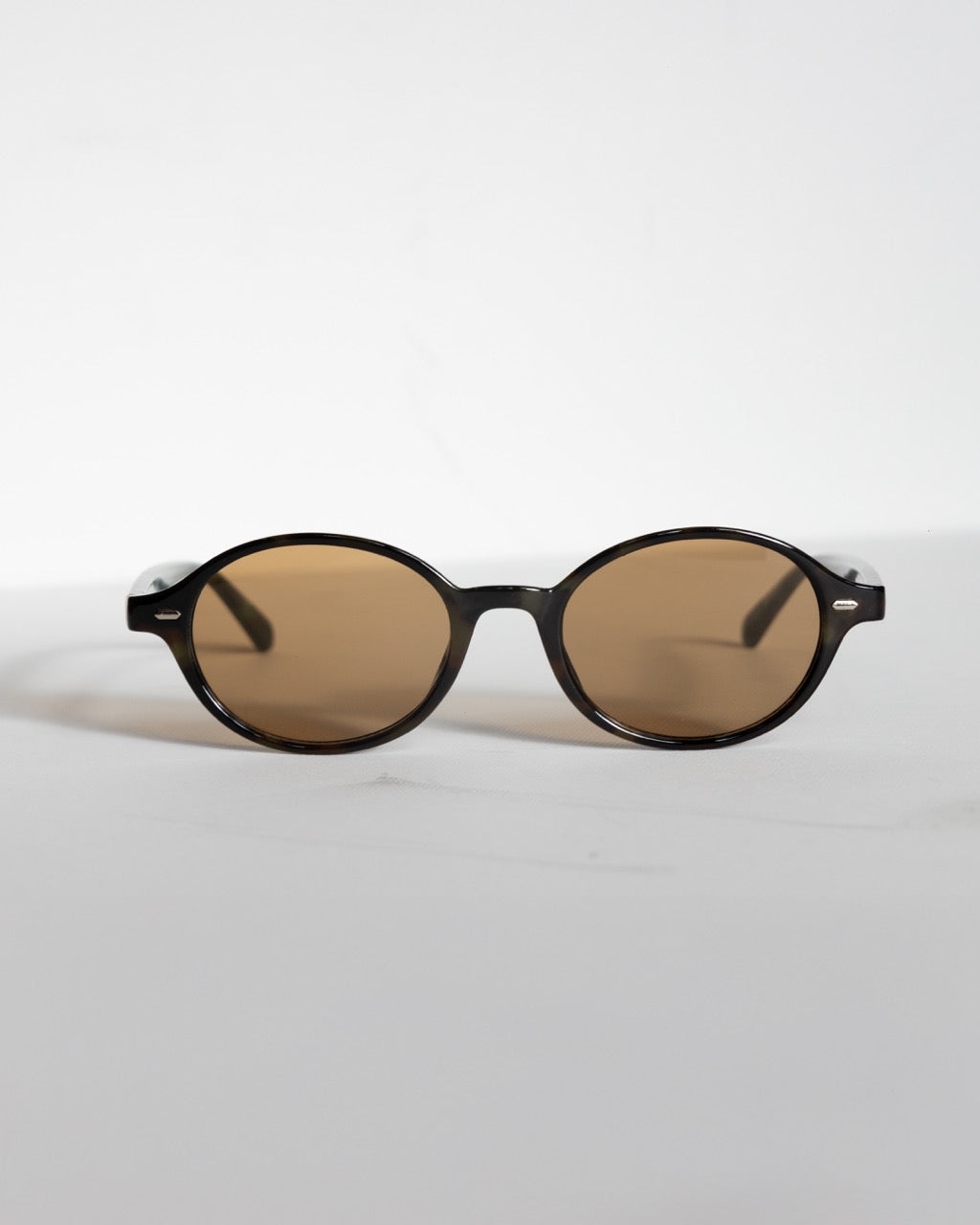 delmu shade