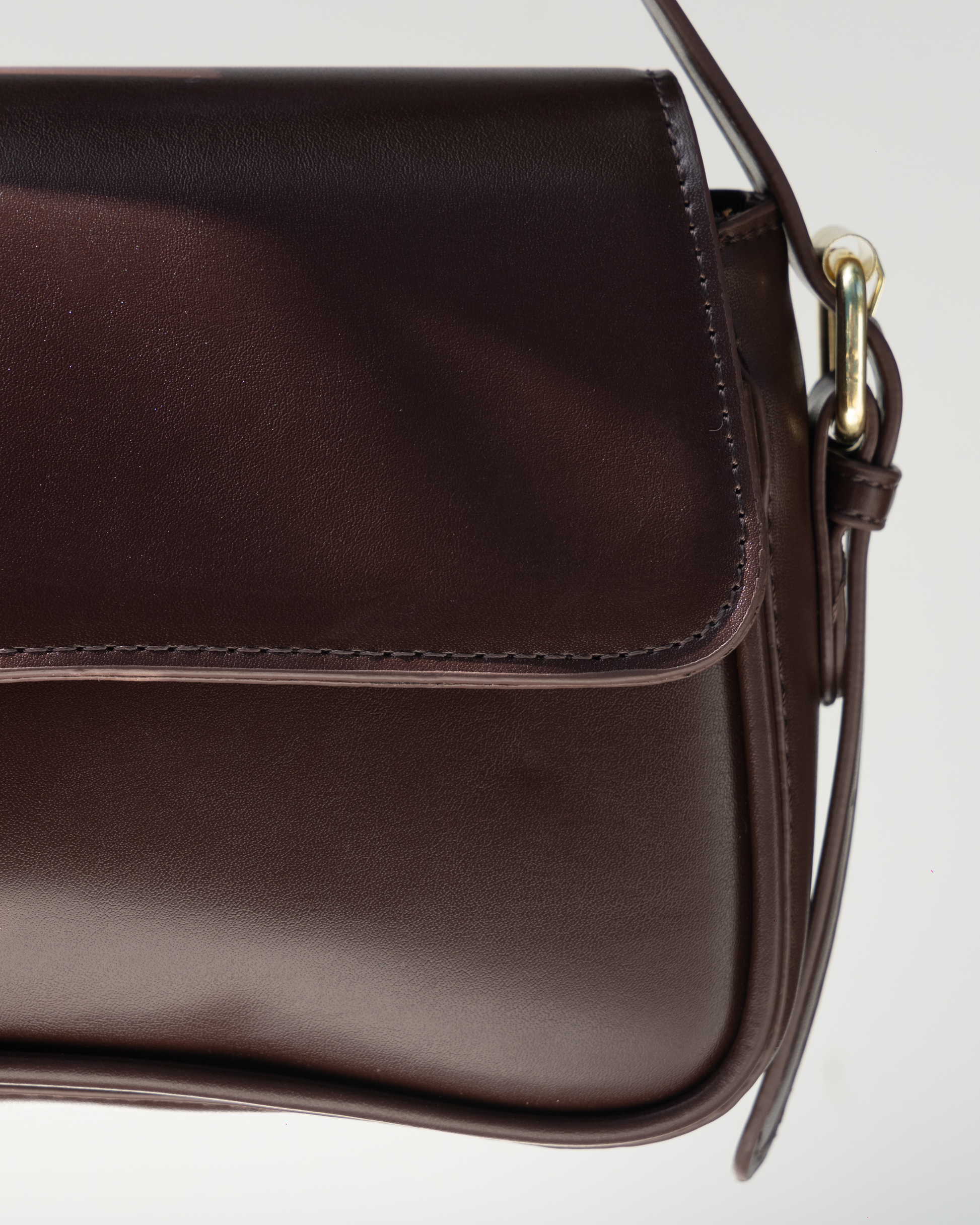 curve shoulder bag